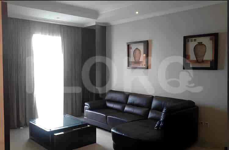 Tipe 3 Kamar Tidur di Lantai Menengah untuk disewakan di Bellezza Apartemen - fpee47 1