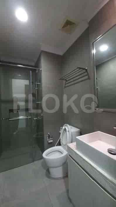 2 Bedroom on Middle Floor for Rent in Residence 8 Senopati - fse969 7