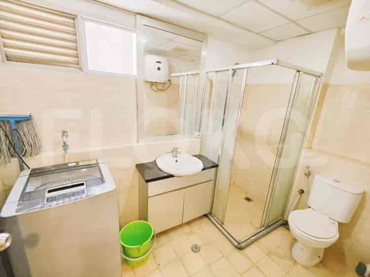 2 Bedroom on Middle Floor for Rent in The Wave Apartment - fku579 7