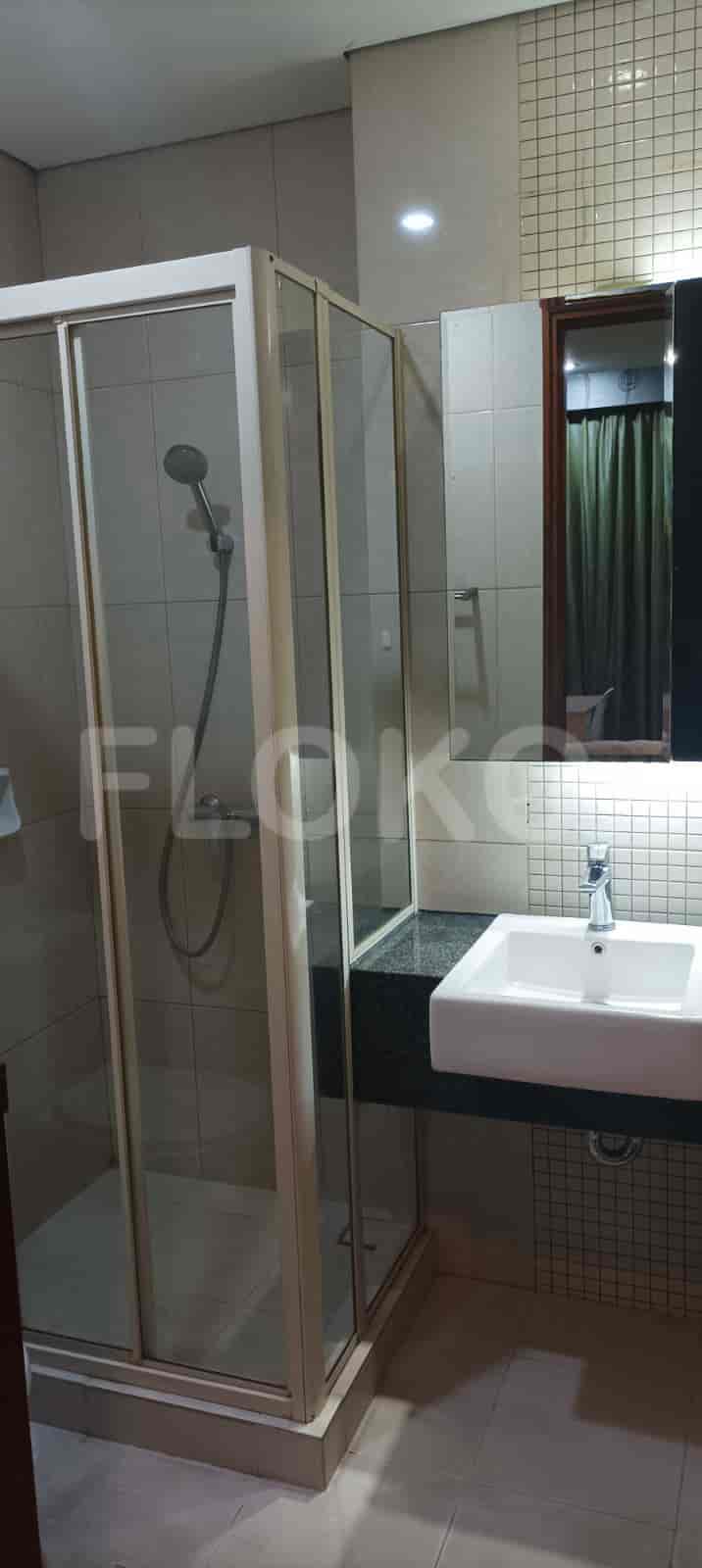 2 Bedroom on Low Floor for Rent in Kuningan Place Apartment - fku966 9