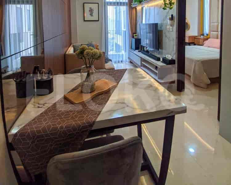 Tipe 1 Kamar Tidur di Lantai Tinggi untuk disewakan di Permata Hijau Suites Apartemen - fped49 2