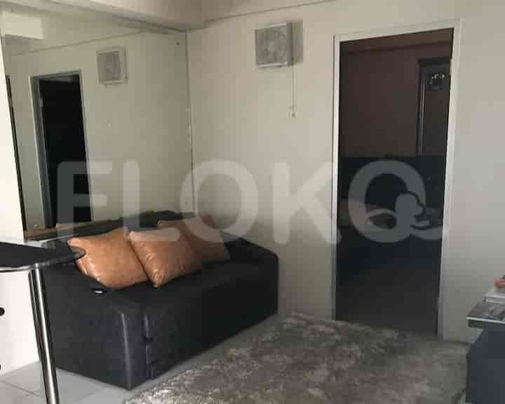 Tipe 2 Kamar Tidur di Lantai Menengah untuk disewakan di Pancoran Riverside Apartemen - fpab0c 1
