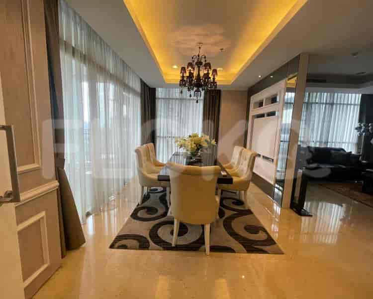 2 Bedroom on Middle Floor for Rent in Senopati Suites - fsec99 4