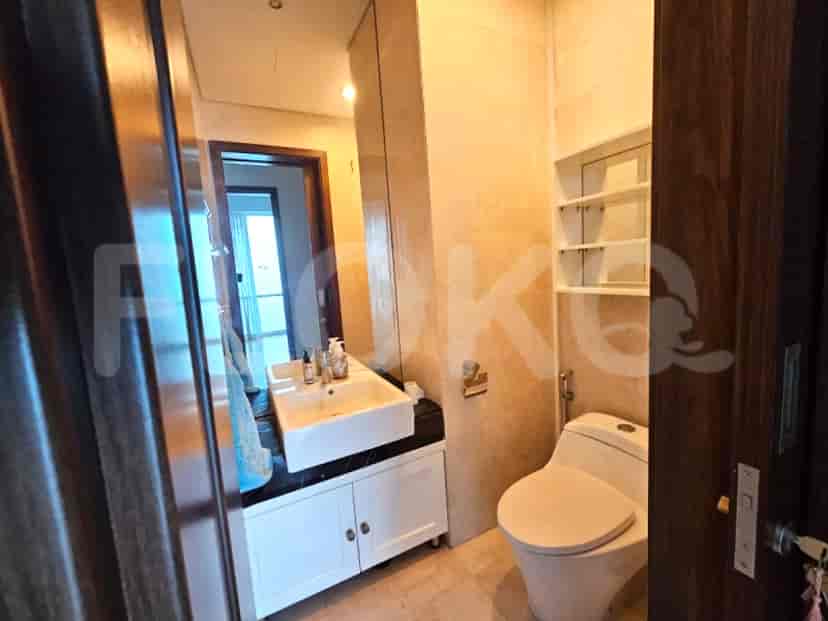 Sale: APA0423e 40th Floor Apartment, Kemang Village 5