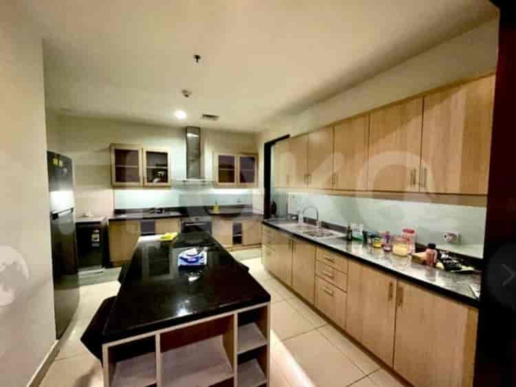 Tipe 3 Kamar Tidur di Lantai Menengah untuk disewakan di Pakubuwono Residence - fgae03 6