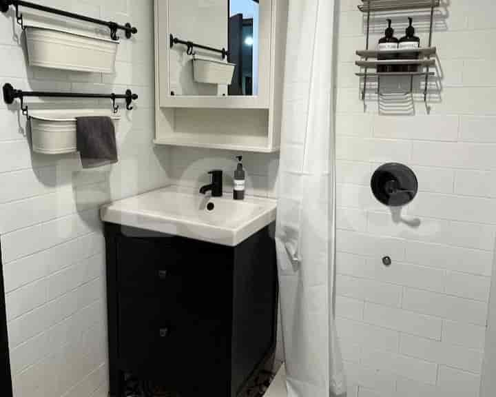 Tipe 2 Kamar Tidur di Lantai Menengah untuk disewakan di Tamansari Semanggi Apartemen - fsu274 6