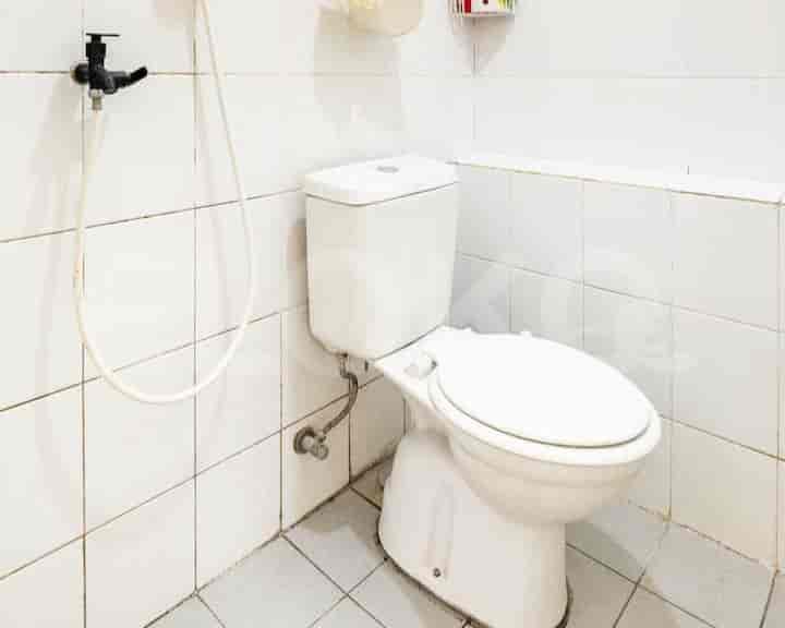 2 Bedroom on High Floor for Rent in Kalibata City Apartment - fpa241 5