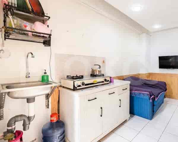 2 Bedroom on High Floor for Rent in Kalibata City Apartment - fpa241 3