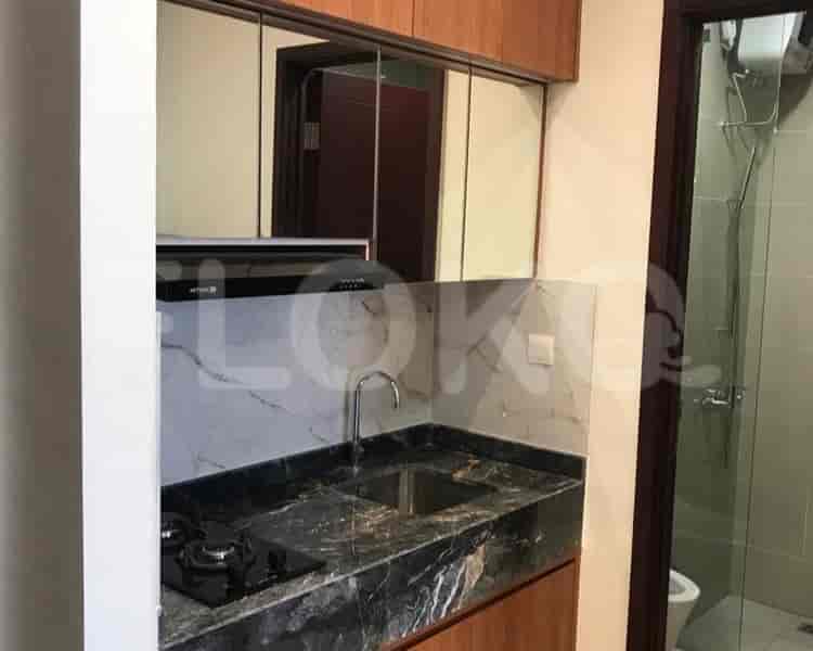 Tipe 1 Kamar Tidur di Lantai Tinggi untuk disewakan di Permata Hijau Suites Apartemen - fped35 4