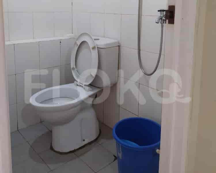 2 Bedroom on High Floor for Rent in Kalibata City Apartment - fpad4f 6
