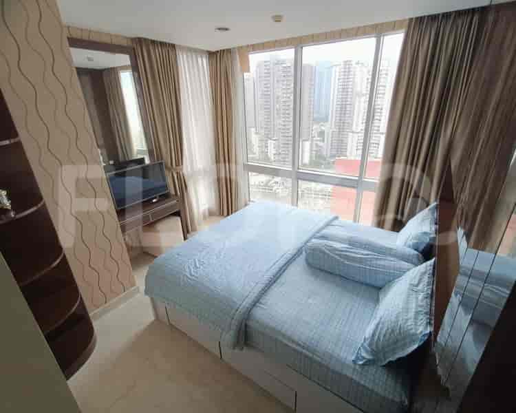 2 Bedroom on Middle Floor for Rent in The Grove Apartment - fku674 4