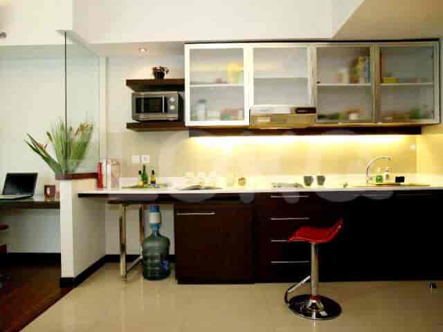 1 Bedroom on High Floor for Rent in Marbella Kemang Residence Apartemen - fkeb11 6