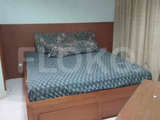 Tipe 2 Kamar Tidur di Lantai Rendah untuk disewakan di Taman Rasuna Apartemen - fku8d3 2