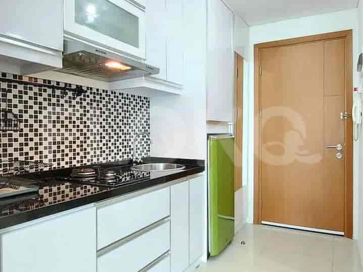 1 Bedroom on High Floor for Rent in Woodland Park Residence Kalibata - fkac6e 3