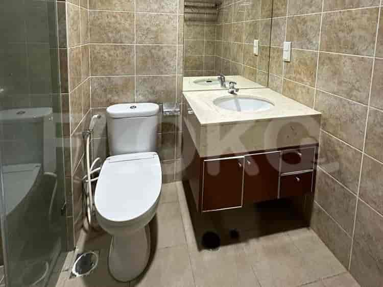 2 Bedroom on Low Floor for Rent in Kemang Village Residence - fke081 7