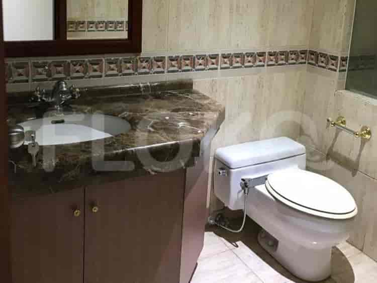 Tipe 3 Kamar Tidur di Lantai Tinggi untuk disewakan di Kusuma Chandra Apartemen - fsu1fc 6