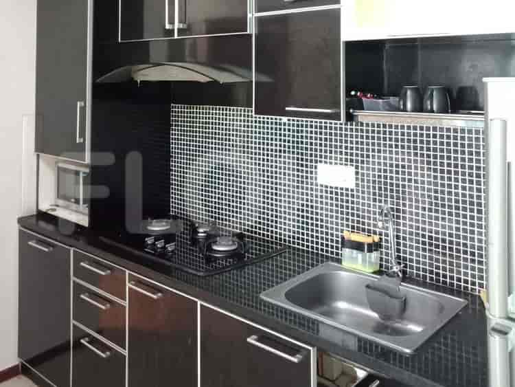 Tipe 2 Kamar Tidur di Lantai Menengah untuk disewakan di Thamrin Residence Apartemen - fthf10 6