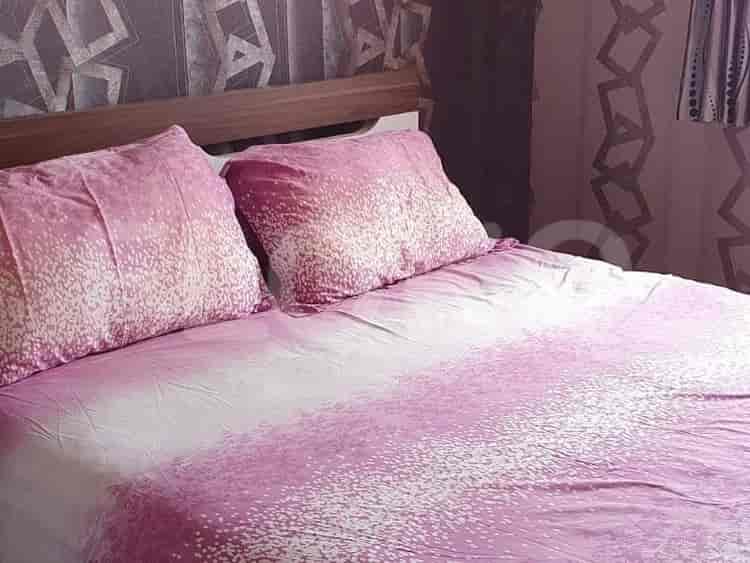 Tipe 2 Kamar Tidur di Lantai Menengah untuk disewakan di The Wave Apartemen - fku996 3