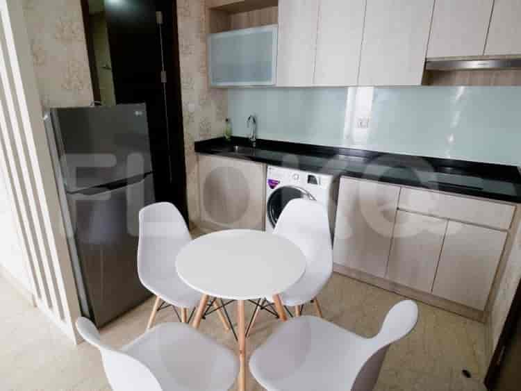 2 Bedroom on Middle Floor for Rent in Menteng Park - fmef99 4