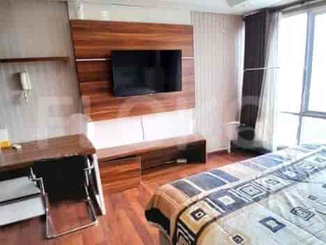 Furnished 1-Bedroom Apartment for Sale in Bintaro - APAfb4d4, Low Floor 5