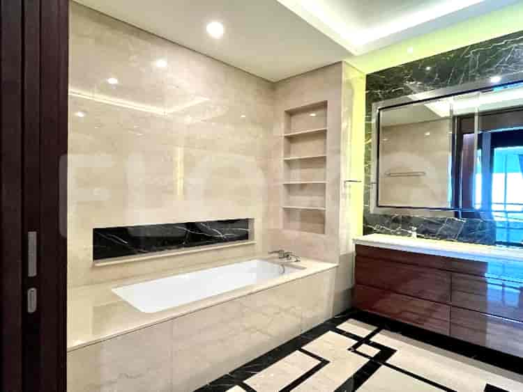 Apartemen 4BR Mewah Dijual - APA4b5e1, Lantai Tinggi, Anandamaya Residence 5