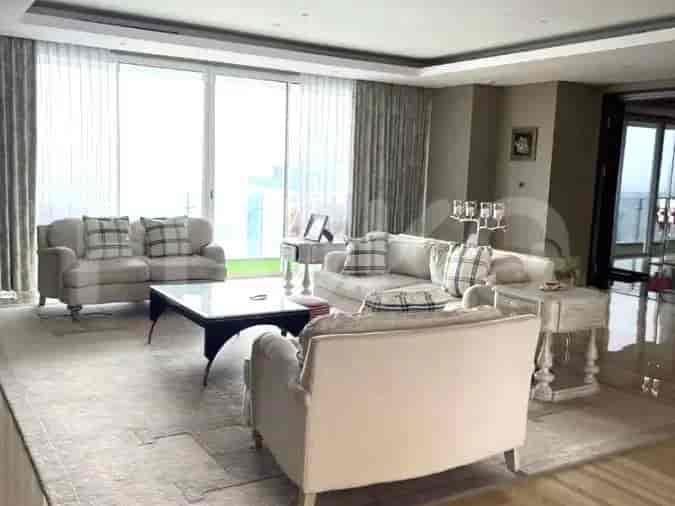Apartemen 3BR Lantai 22 APAa0e | Dijual, Permata Hijau 3