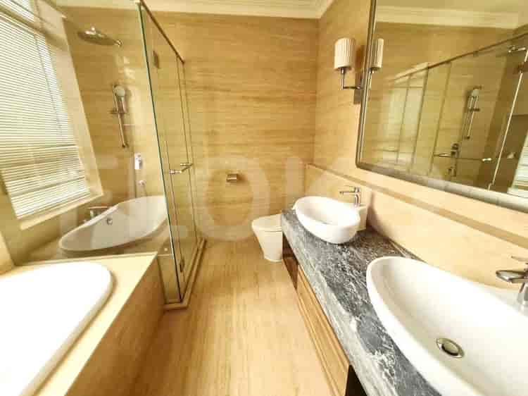 Apartemen 2BR Mewah Dijual - APAa04, Lantai Rendah, Botanica, Simprug 7