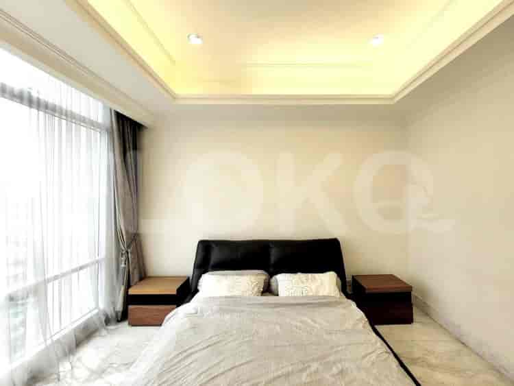 Apartemen 2BR Mewah Dijual - APA0ef, Lantai Menengah, Botanica, Simprug 4