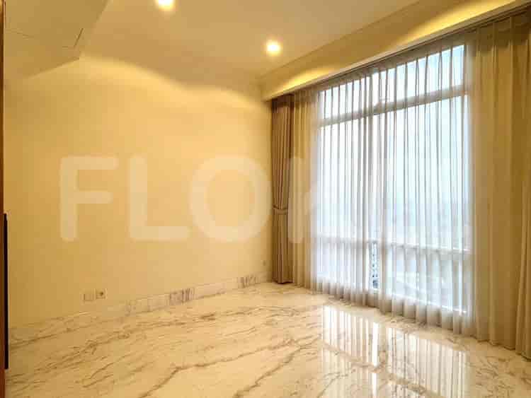 Apartemen 2BR Mewah Dijual - APA0f8, Lantai Menengah, Botanica, Simprug 2