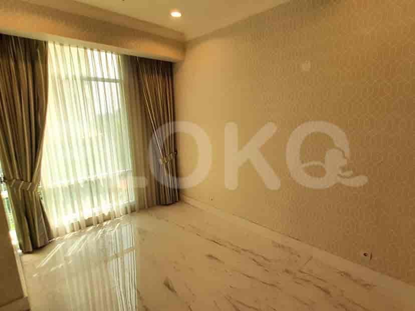 Dijual: APAe180f | Apartemen 4BR, Simprug, Botanica 6