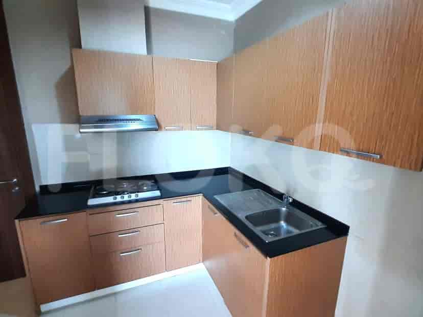 Dijual: APAe180f | Apartemen 4BR, Simprug, Botanica 8
