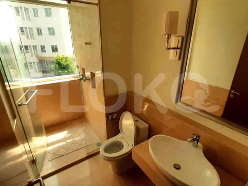 Dijual: APAe180f | Apartemen 4BR, Simprug, Botanica 9