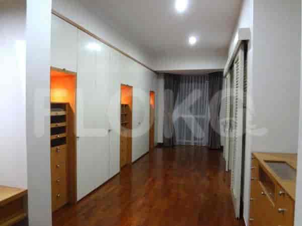 Apartemen 2BR Berperabotan Lengkap Dijual - APA6f8, Lantai Menengah, Tebet 3