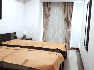 Apartemen 3 Kamar Tidur Berperabot Dijual - APAec9b5, Lantai Rendah, Tebet 3
