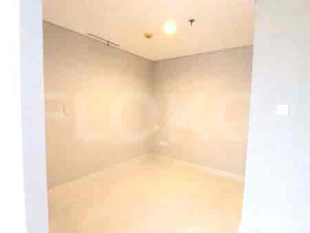 Furnished 2BR Apartment for Sale in Ciputra World 2 - APAd28, Middle Floor, Kuningan 4