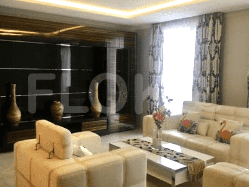 APAd27 Lantai 9 | Apartemen 3BR Furnished, Sudirman 5