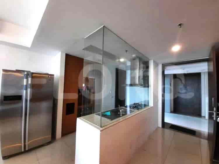 Apartemen 2BR Berperabot Dijual - APA52b, Lantai Tinggi, Gandaria Heights 1