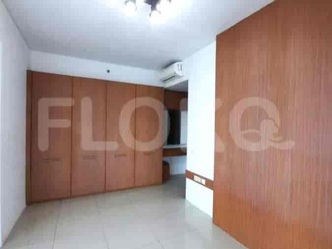 Apartemen 2BR Berperabot Dijual - APA52b, Lantai Tinggi, Gandaria Heights 4