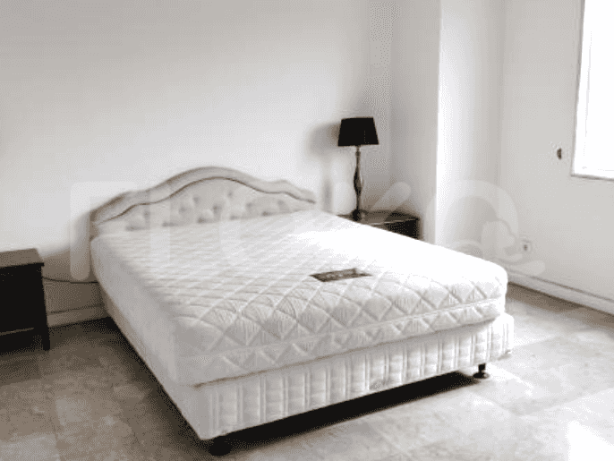 APAccd 8th Floor | 3BR Furnished Apartment Sale in Pondok Indah 3