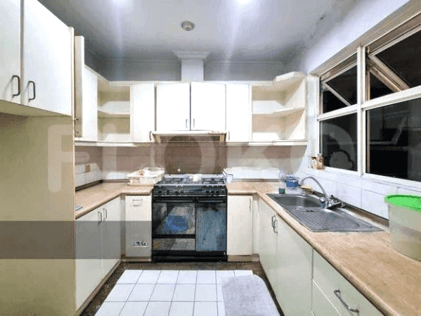 Apartemen 2BR Furnished Lengkap Dijual - APAe31a7, Lantai Menengah, Kedoya Elok 5