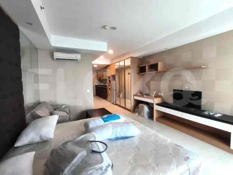Apartemen 1 Kamar Tidur Furnished Dijual - APA931, Lantai Menengah, Kemang Village 6