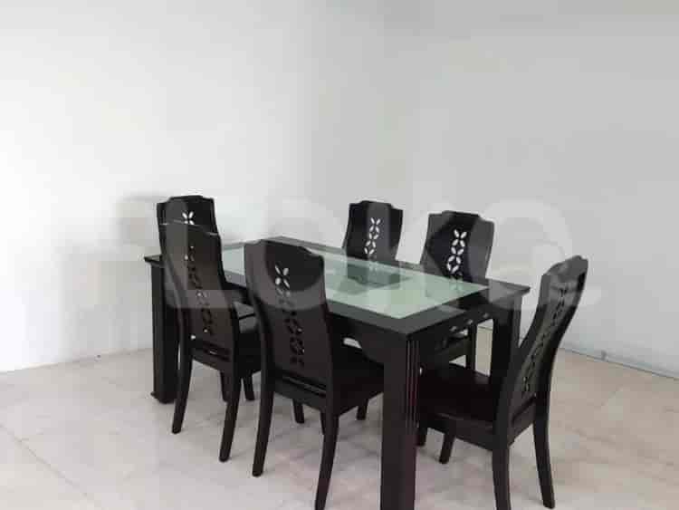 Apartemen 3BR Dijual di Kemang Village - APA655, Lantai Menengah 3