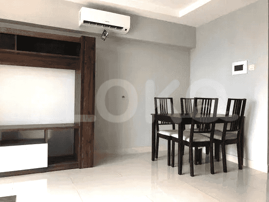 Apartemen 2BR Bergaya Dijual - APA36436, Lantai Menengah, Kebon Jeruk 3