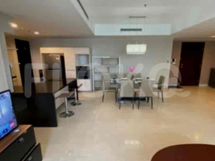 Apartemen 3BR Mewah Dijual - APA2a7, Lantai Menengah, MyHome Ciputra World 1 2