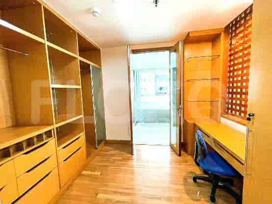 Apartemen Mewah Dijual: APAdef, Lantai Tinggi di Pakubuwono Residence 5