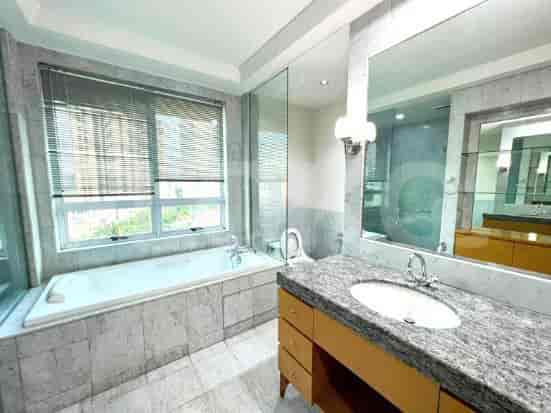 Apartemen Mewah Dijual: APA05d, Lantai Rendah di Pakubuwono Residence, Gandaria 6