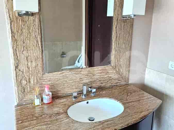 Apartment in Gandaria with 15th Floor Views | APA805 For Sale 6