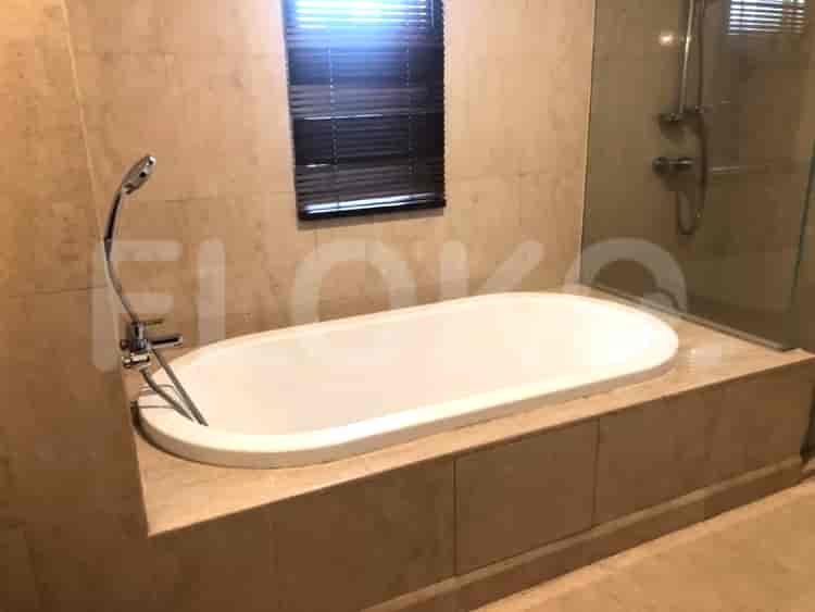 Furnished 2BR Apartment for Sale - APAe5c, Middle Floor, Gandaria 8