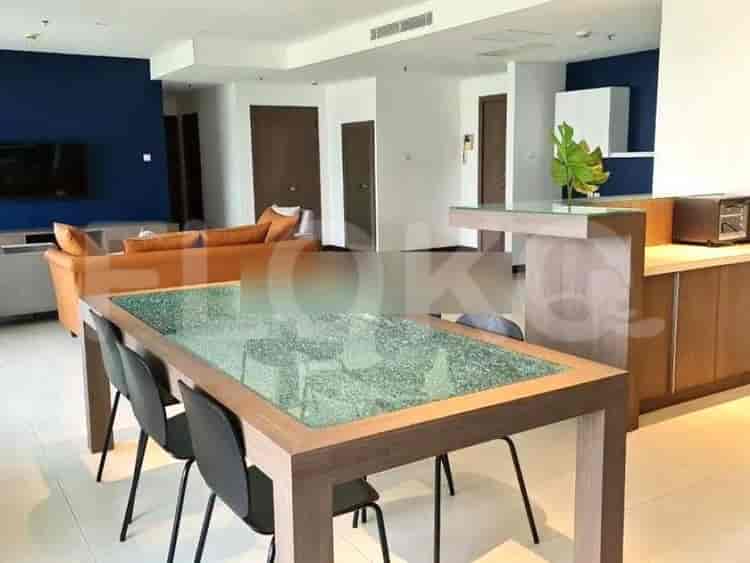 Apartemen 3-Kamar Tidur Berperabot Lengkap Dijual - APA4b6, Lantai Menengah, Pavilion Apartment 1