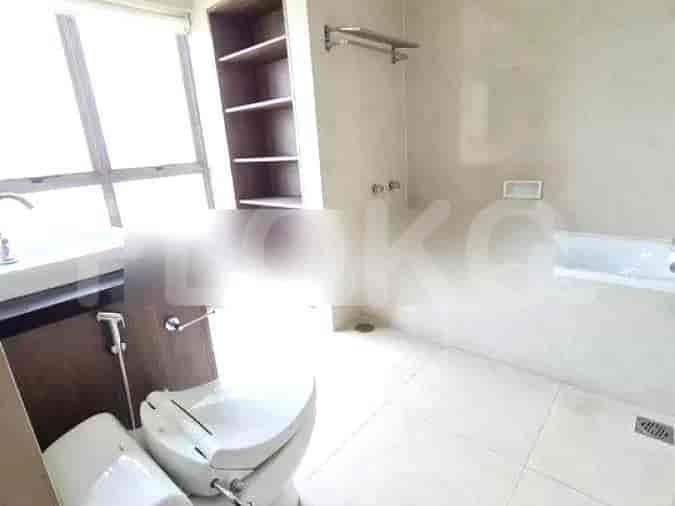 Apartemen 3-Kamar Tidur Berperabot Lengkap Dijual - APA4b6, Lantai Menengah, Pavilion Apartment 8